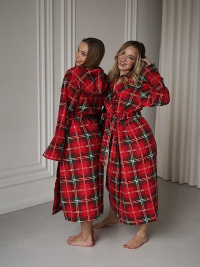 Халат у клітинку