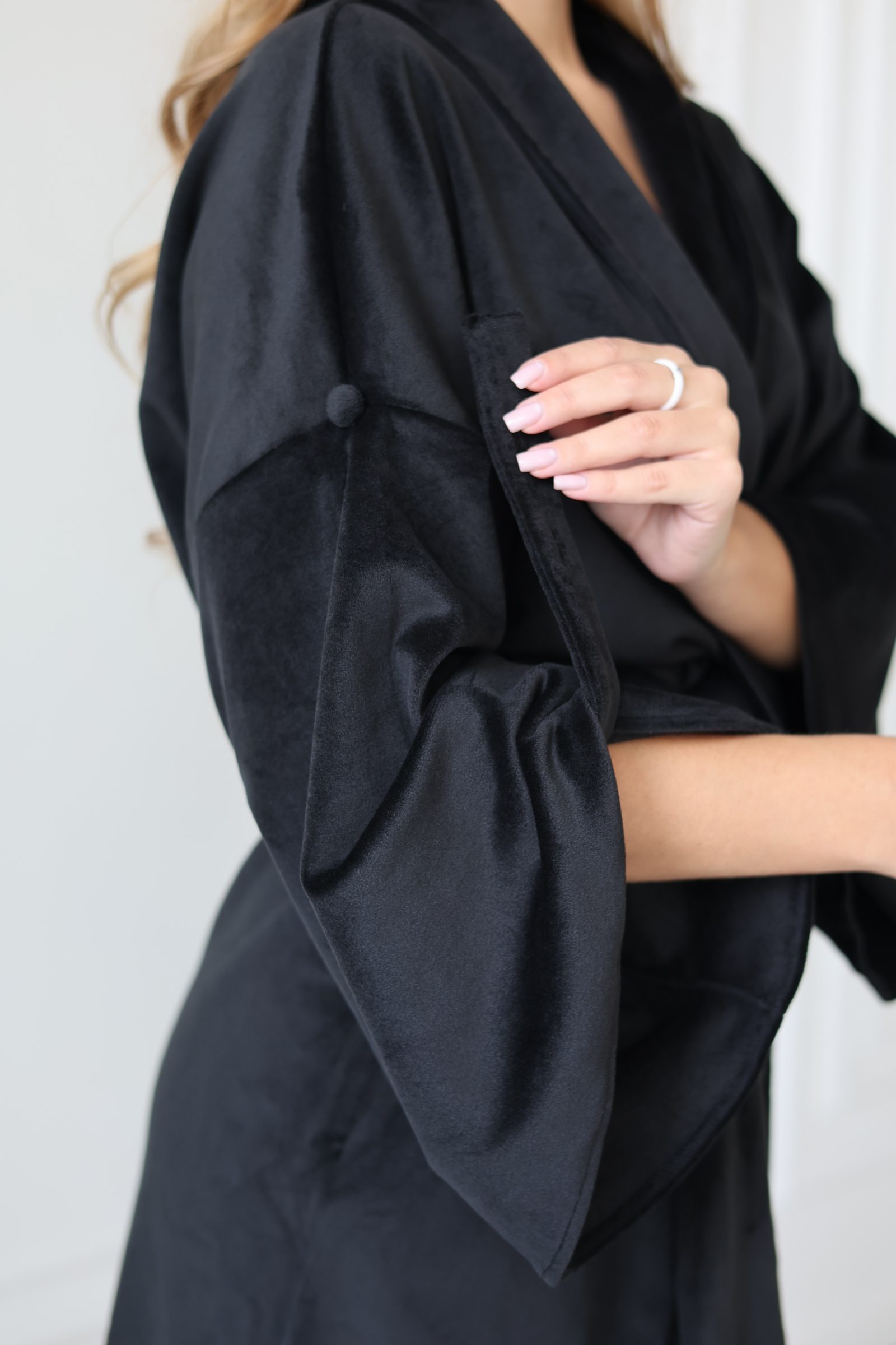 Жіночий плюшевий халат з велюру