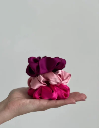 Атласні резинки для волосся